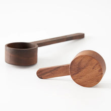Load image into Gallery viewer, Walnut Measuring Spoon