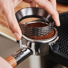 Load image into Gallery viewer, Magnetic Coffee Powder Ring
