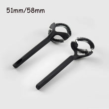 Load image into Gallery viewer, Long handle cleaning brush
